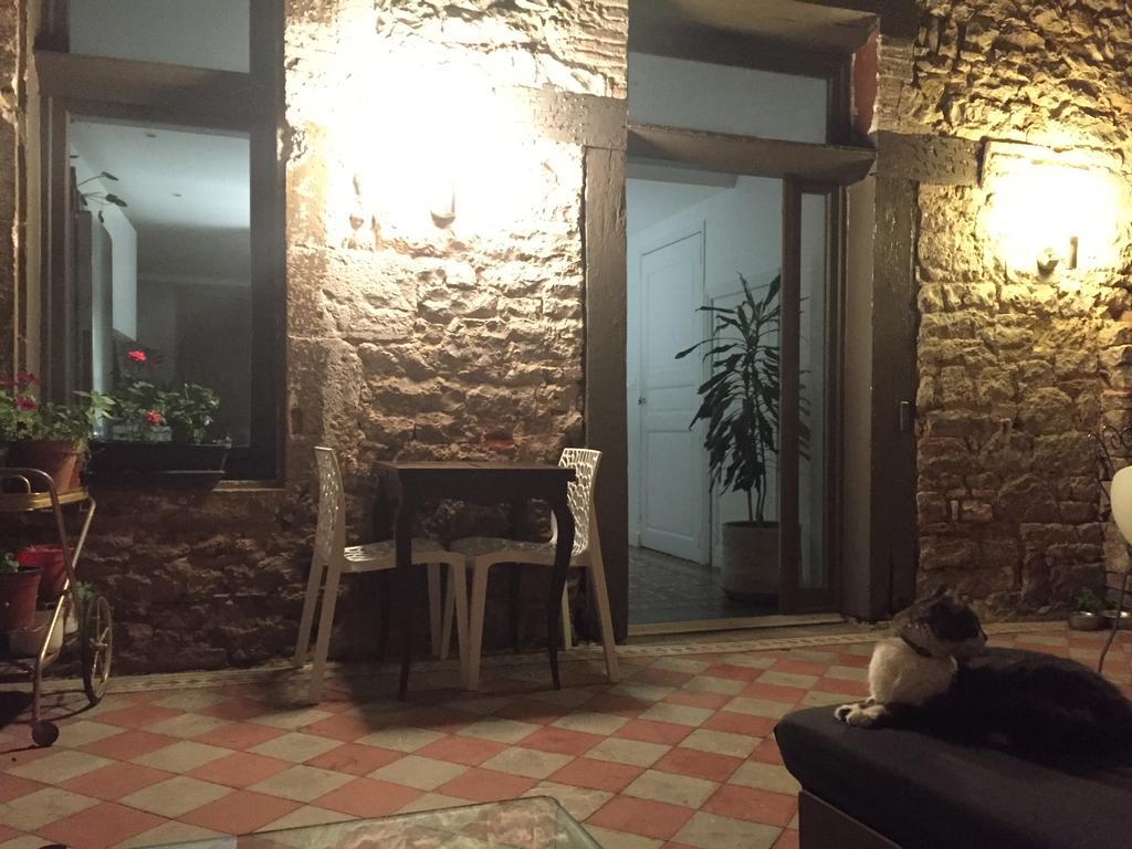 B&B Le Chat Qui Dort Montricoux Экстерьер фото